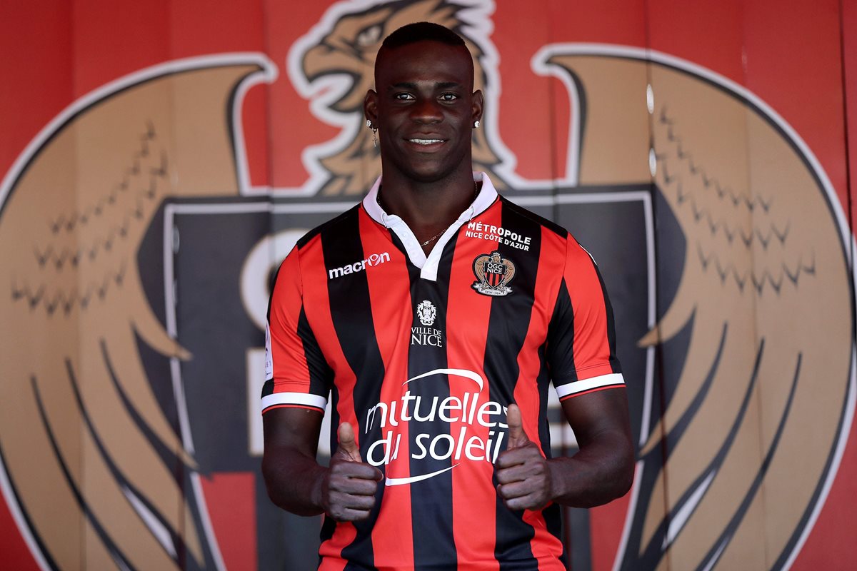 La carrera de Balotelli se ha visto opacada por su temperamento. (Foto Prensa Libre: AFP)