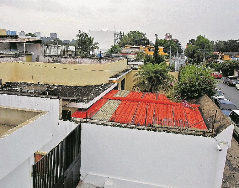 Inmueble donde funciona el anexo del Hogar Seguro Virgen de la Asunción, en la zona 15. (Foto Prensa Libre: Hemeroteca PL).