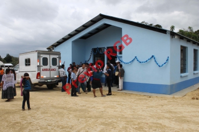 Puesto de Salud que fue inaugurado en El Chal. (Foto Prensa Libre: Walfredo Obando)