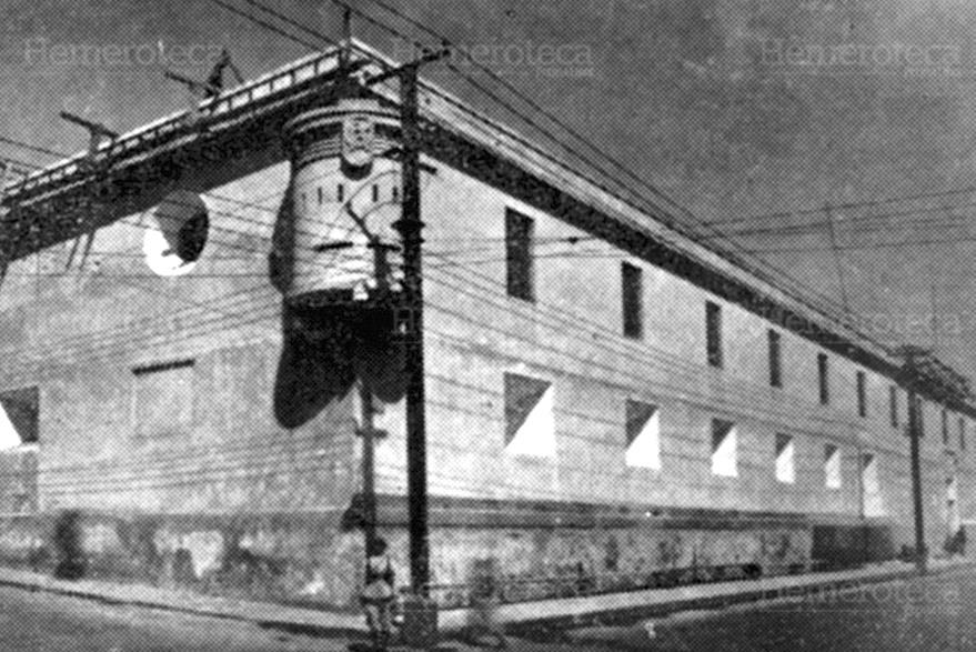 Convento de San Francisco, ubicado en la 7a. avenida y 14 calle de la zona 1. (Foto: Hemetoteca PL)