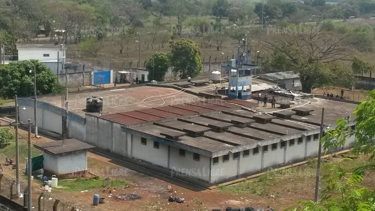 Área donde se registran los incidentes en la cárcel de El Infiernito. (Foto Prensa Libre: Enrique Paredes).