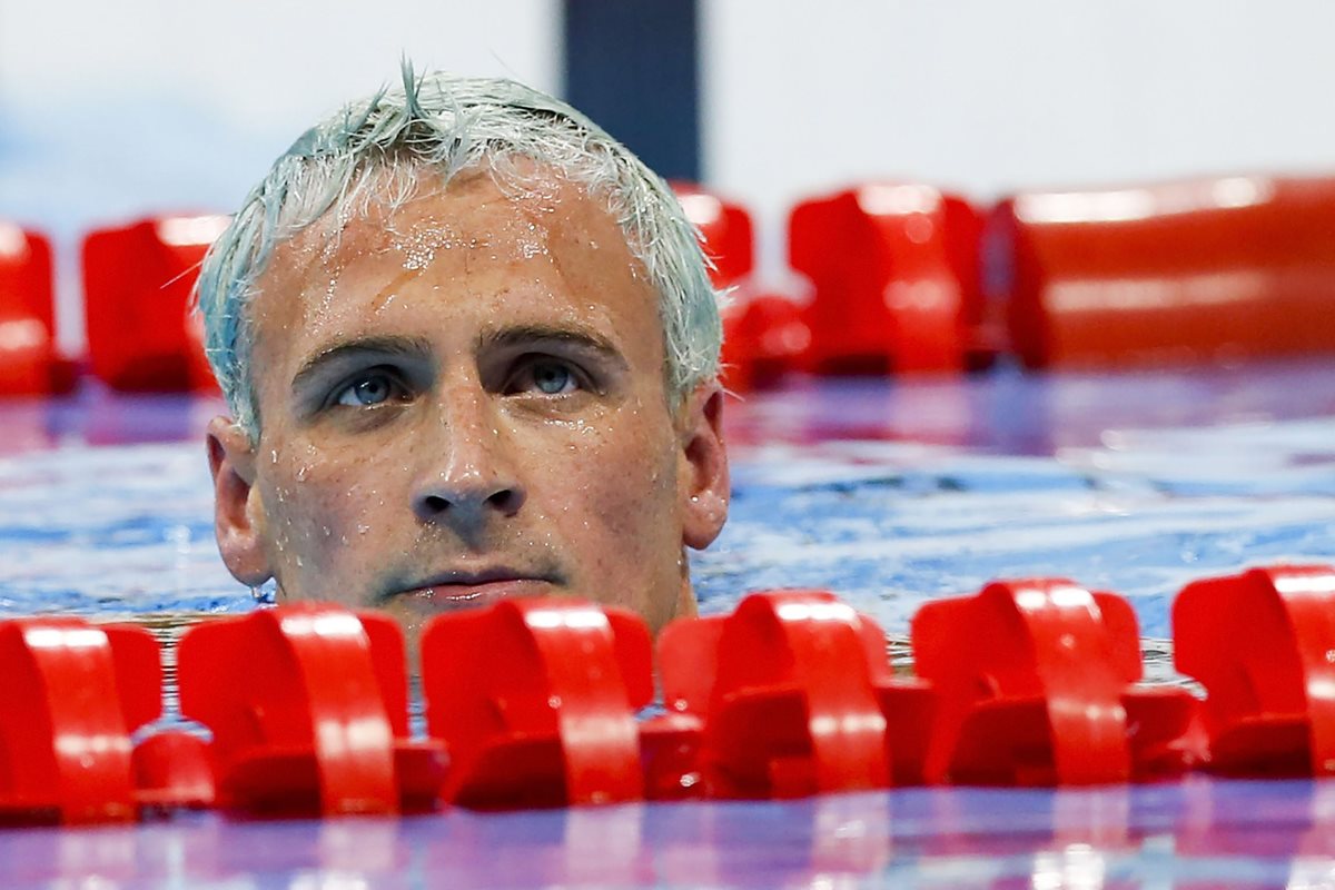 Ryan Lochte, después de la final masculina de los 200 metros. (Foto Prensa Libre: EFE)