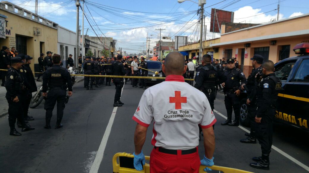 Los sicarios habrían disparado en la atención de la Consulta Externa y la emergencia del hospital Roosevelt.