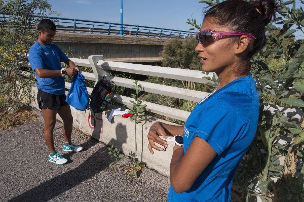 Érick Barrondo y Mirna Ortiz regresaron a España para continuar con su preparación con vistas al Mundial de Londres. (Foto Prensa Libre: EFE)