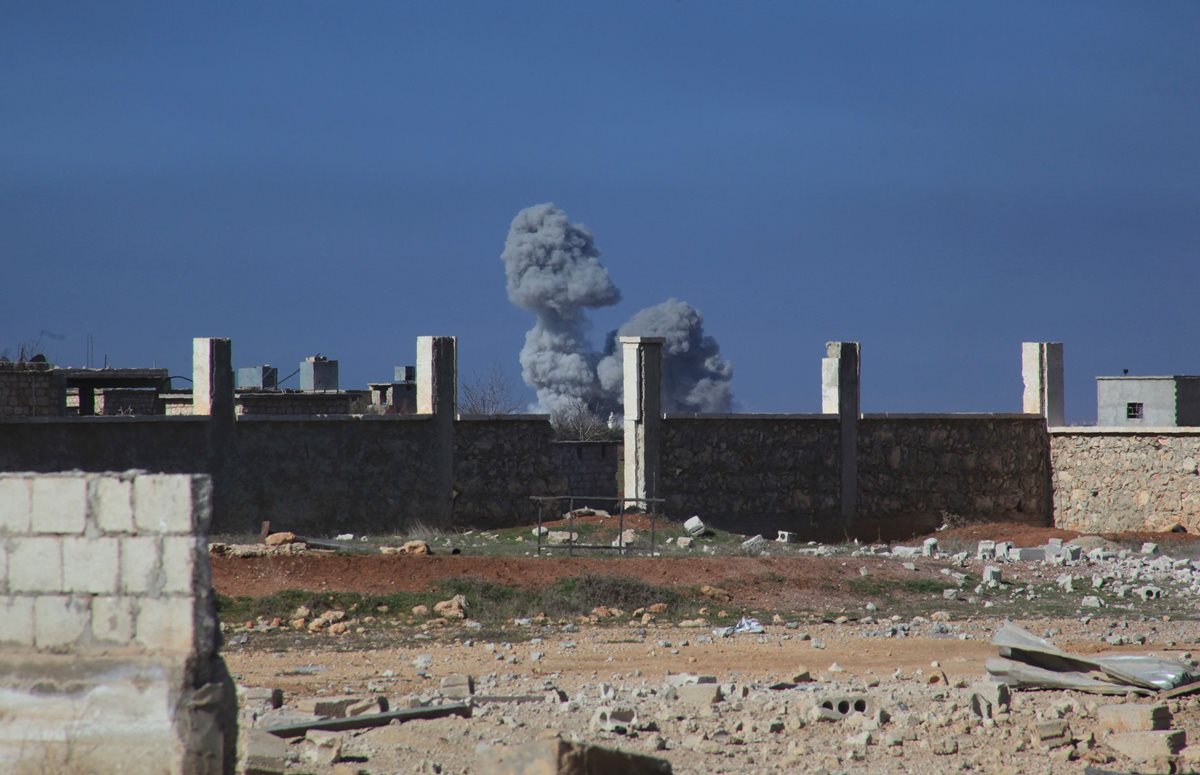 EE. UU. denunció el miércoles bombardeos de Rusia sobre civiles y opositores en Siria. (Foto Prensa Libre: AFP).