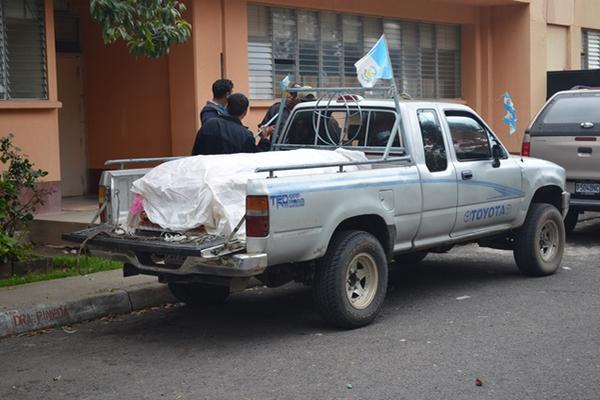Una niña de 12 años murió al caer accidentalmente en un río en Momostenango, y hasta hoy fue localizado su cadáver. (Foto Prensa Libre: Edgar Domínguez)