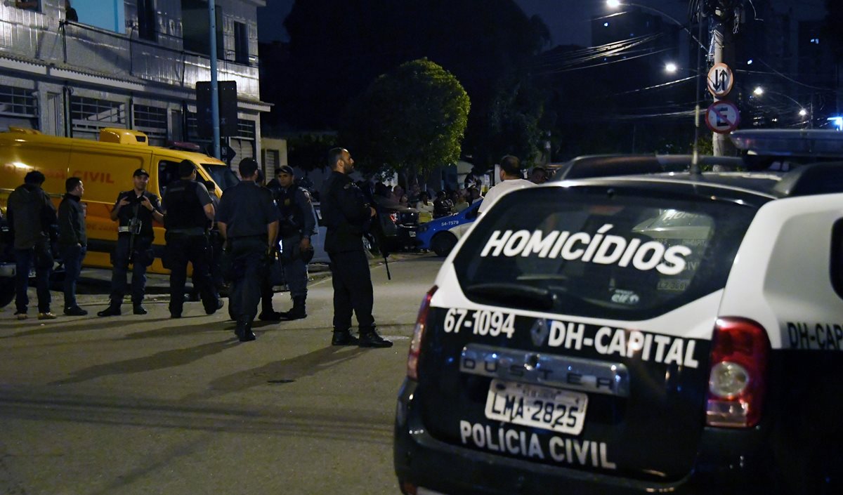La Policía está en alerta por el aumento de la violencia en Brasil. (Foto Prensa Libre: AFP)