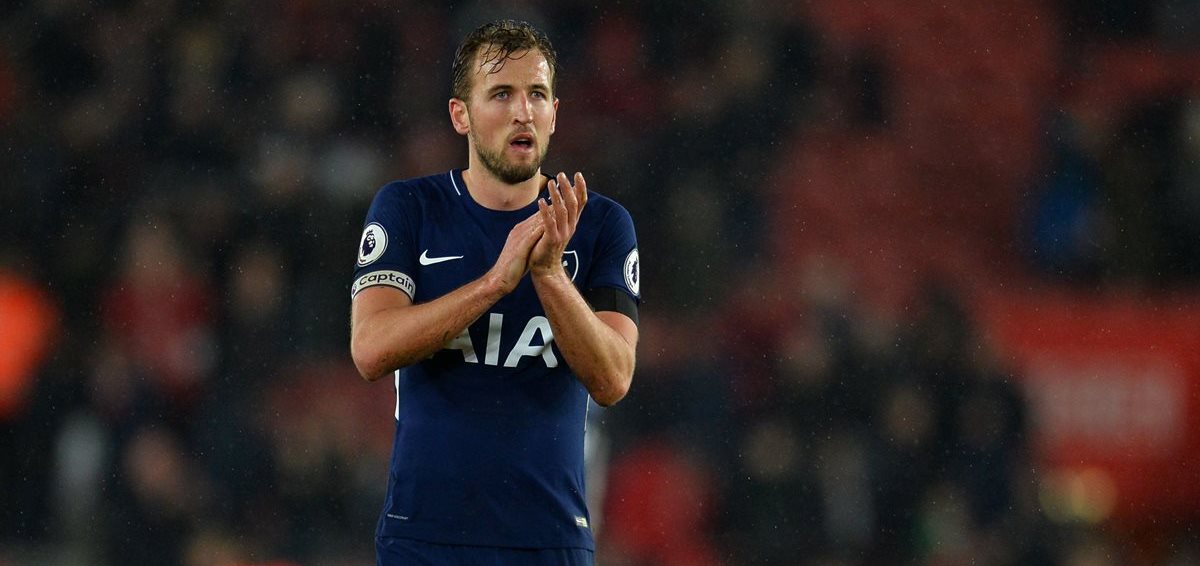 El delantero inglés Harry Kane podría convertirse en jugador del Real Madrid, según el diario británico The Times. (Foto Prensa Libre: AFP)