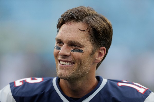 Tom Brady no podrá reincorporarse al plantel de jugadores en activo sino hasta el 3 de octubre. (Foto Prensa Libre: AFP)