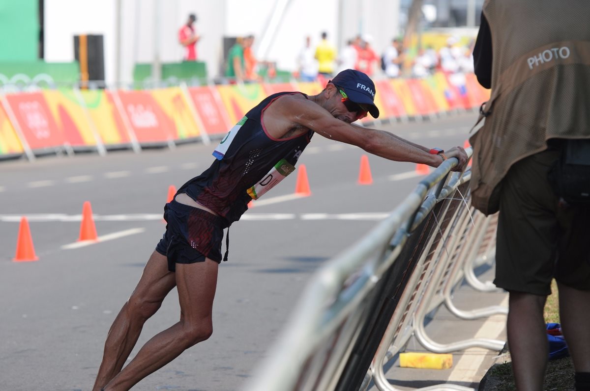 El marchista francés Yohann Diniz fue el protagonista de los 50 kilómetros de la marcha atlética. (Foto Prensa Libre: Jeniffer Gómez)