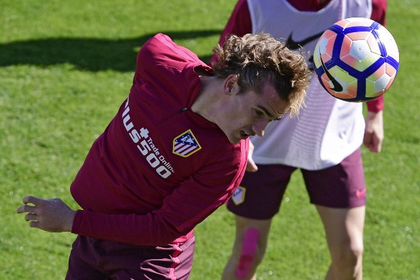 Griezmann dejó clara su postura sobre su futuro, aunque ya se habla de varias opciones para la próxima temporada. (Foto Prensa Libre: AFP).