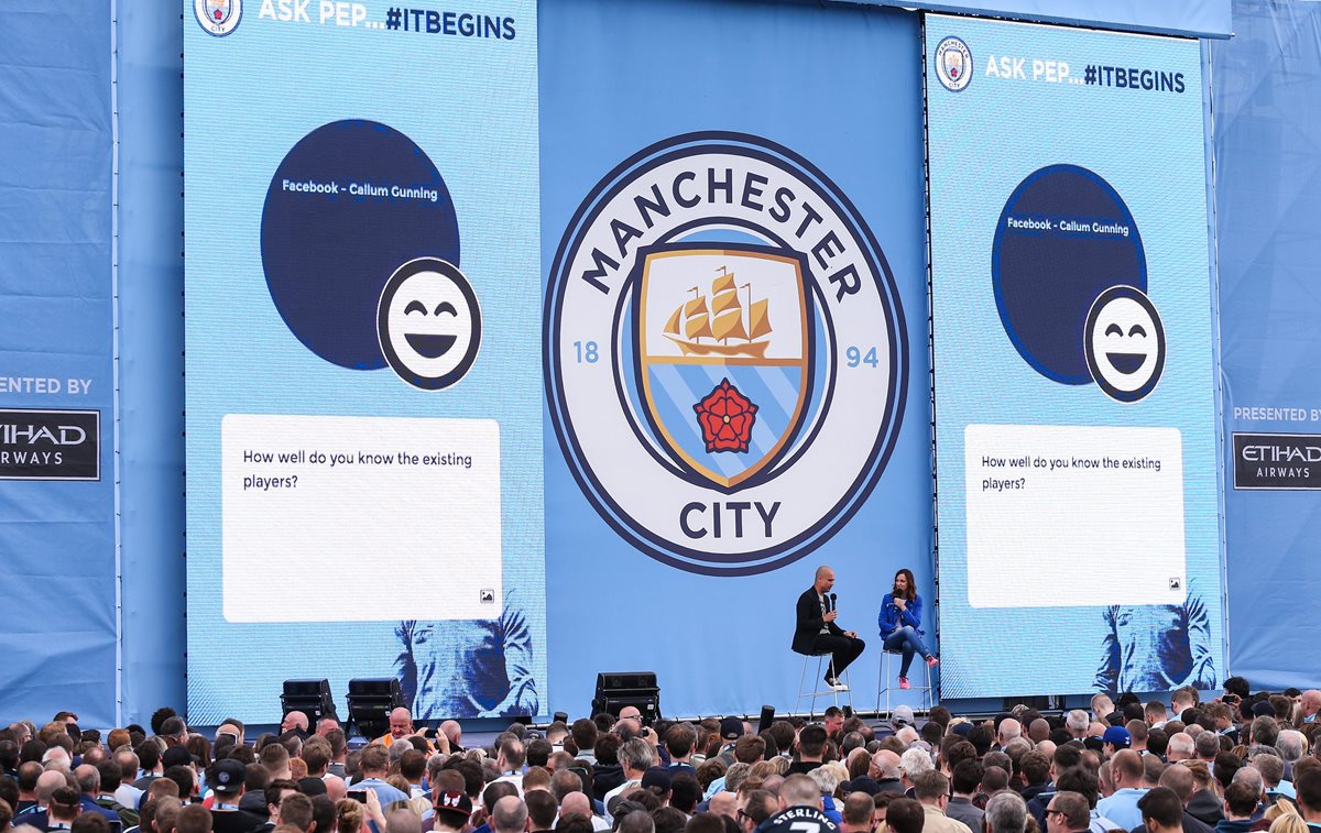 El técnico español Joseph Guardiola durante su presentación con el Manchester City. (Foto Prensa Libre: EFE)