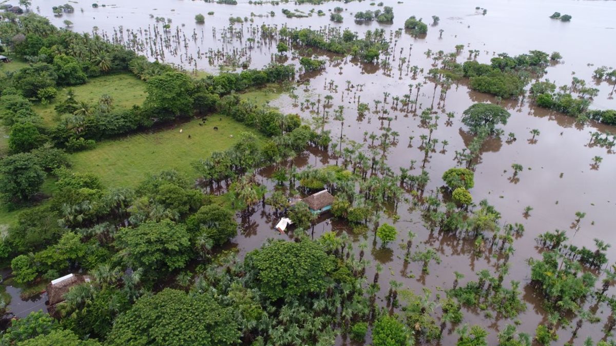 Las lluvias de las últimas horas han ocasionado daños en viviendas de Sipacapa y Nueva Concepción, Escuintla. (Foto Prensa Libre: Conred)