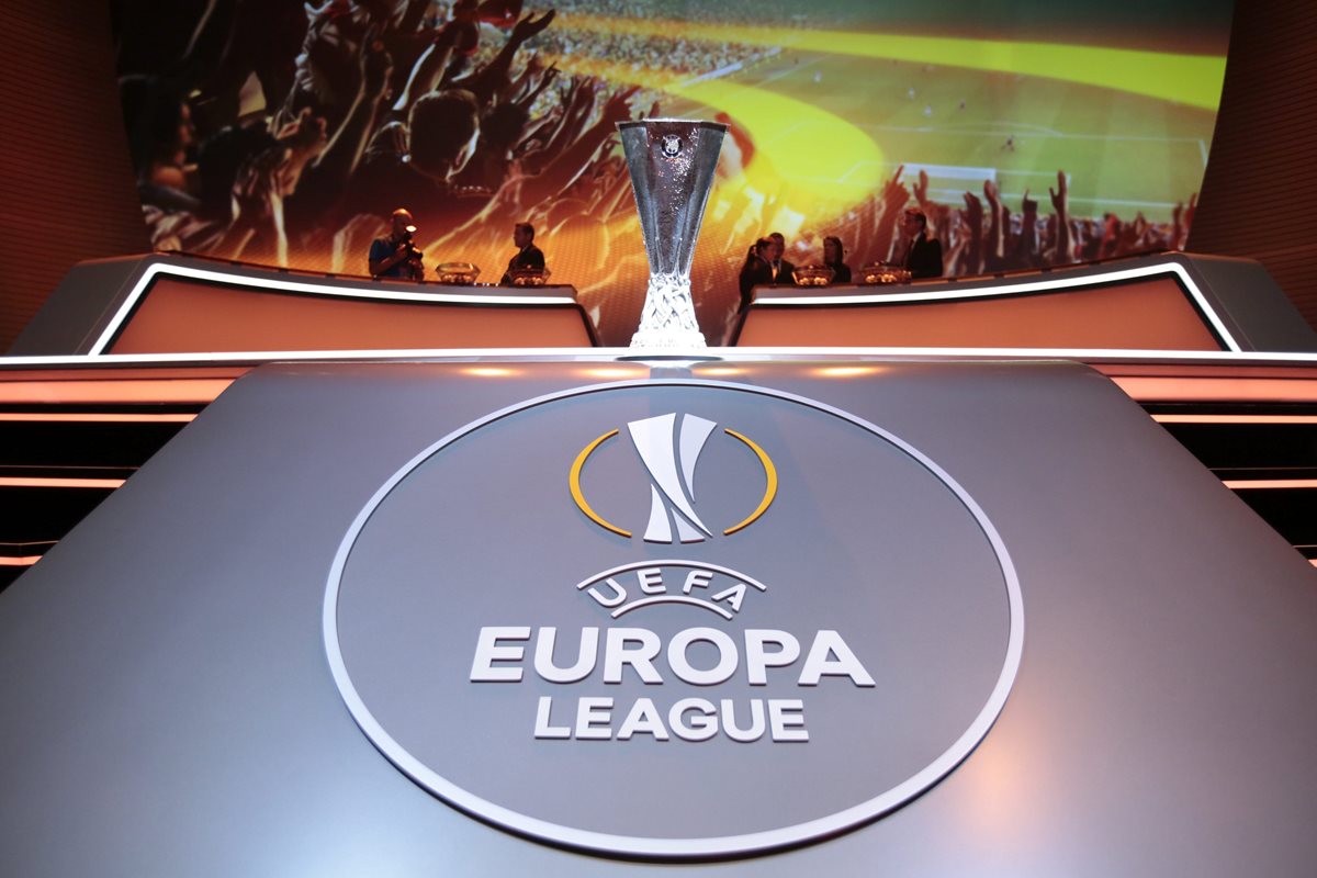 Este viernes se realizó el sorteo de la Europa League en Mónaco. (Foto Prensa Libre: EFE)