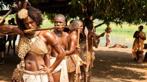 La reina Njinga lideraba personalmente muchas de las operaciones de combate contra los portugueses. IMDB