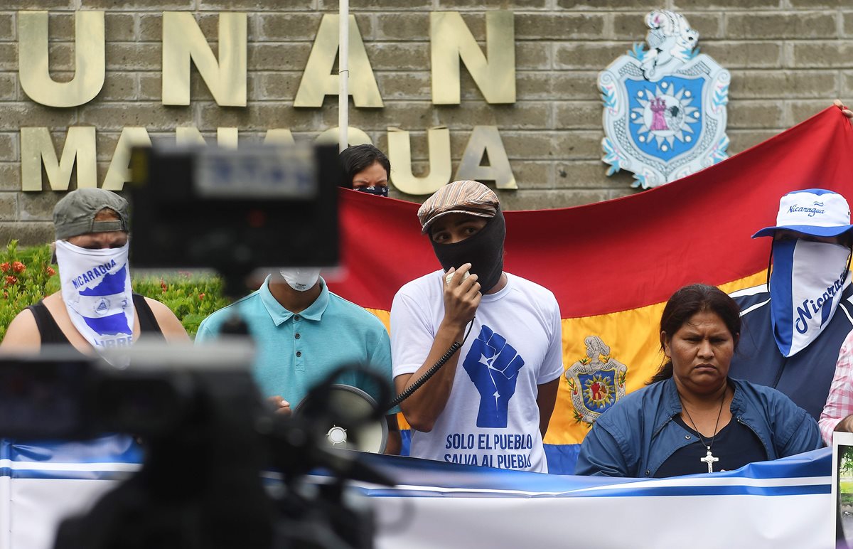 Dirigentes de manifestantes denuncian el uso excesivo de la fuerza por parte de las fuerzas de seguridad. (AFP).