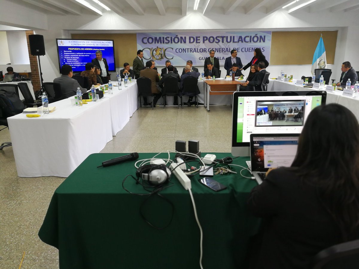 La Comisión de Postulación para Contralor General de Cuentas admitió un error y volvió a incluir a un candidato en la nómina. (Foto Prensa Libre: Kenneth Monzón)