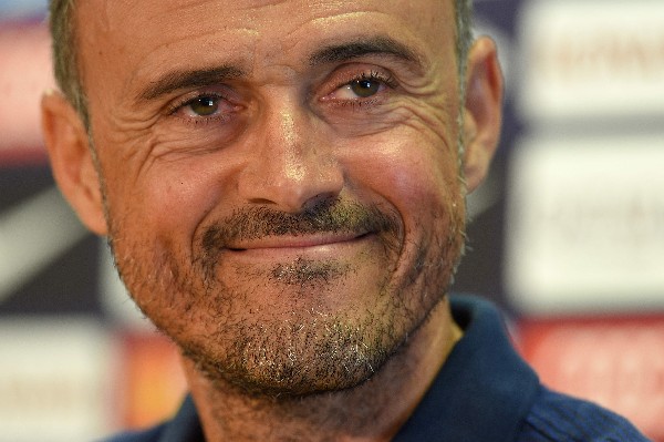 Luis Enrique está satisfecho por los refuerzos que tendrá en su equipo. (Foto Prensa Libre: AFP)