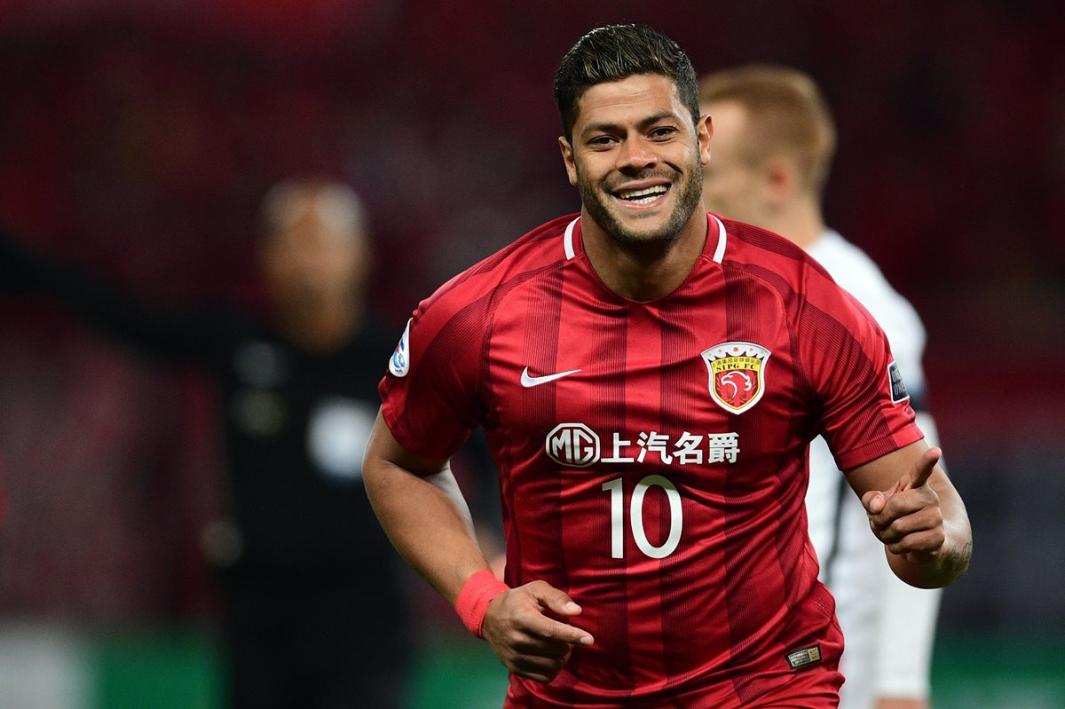 Hulk festeja luego de la anotación en el partido entre el Shanghai SIPG y el  Western Sydney Wanderers. (Foto Prensa Libre: AFP)