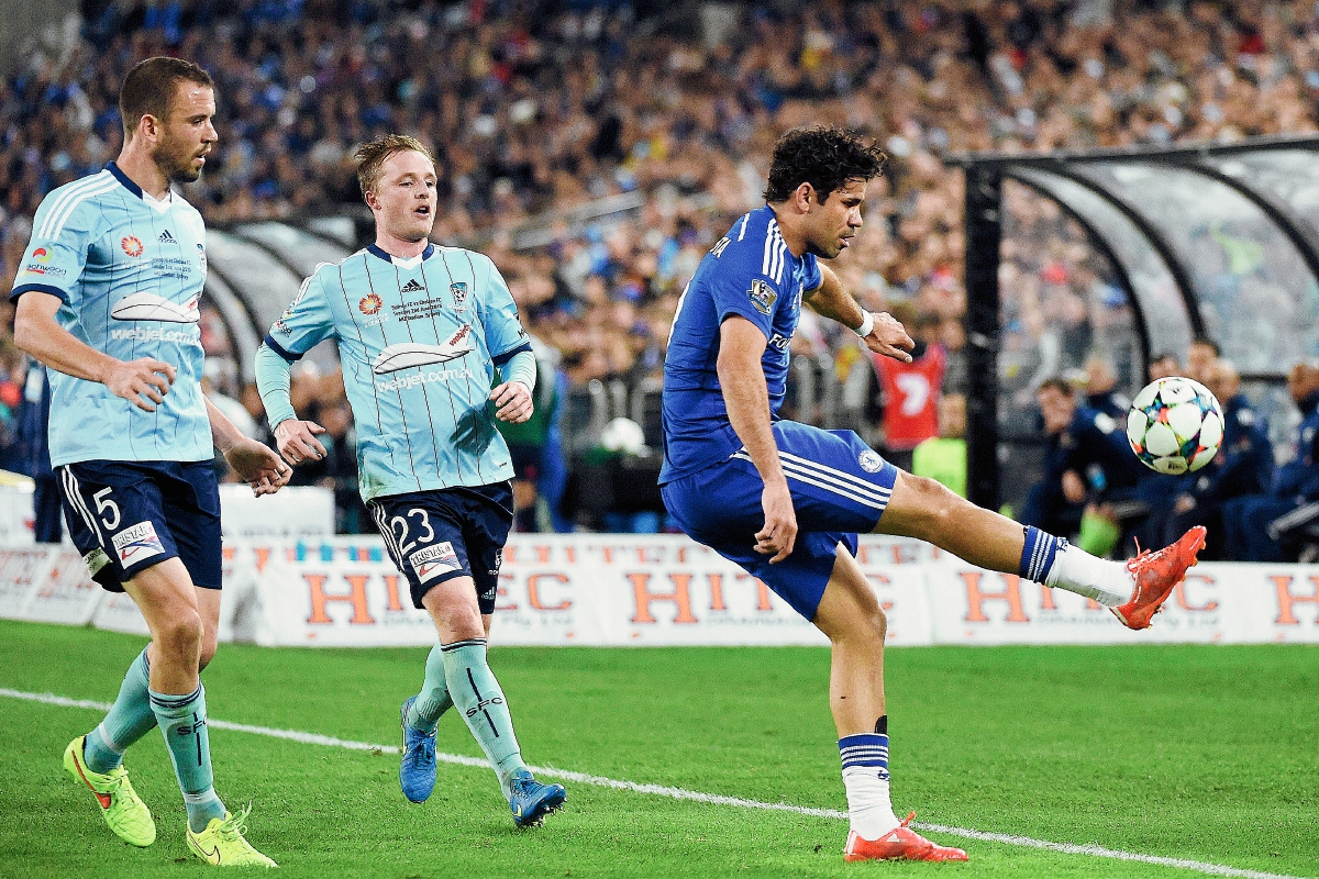 Diego Costa se encuentra feliz de estar con el Chelsea y jugar en la Premier League. (Foto Prensa Libre: AFP)