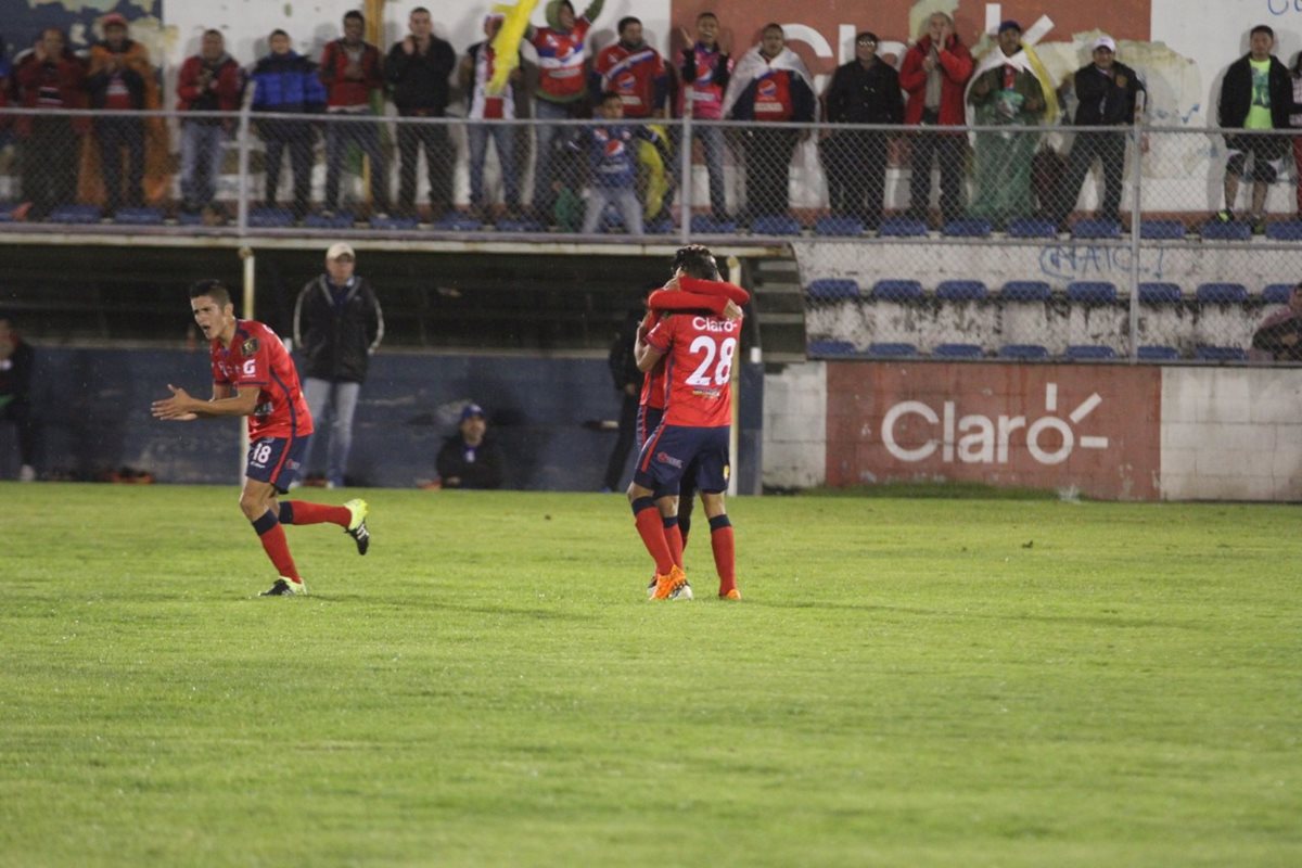 Xelajú ha tenido un torneo regular y se encuentra a media tabla. (Foto Prensa Libre: Aroldo Marroquín)