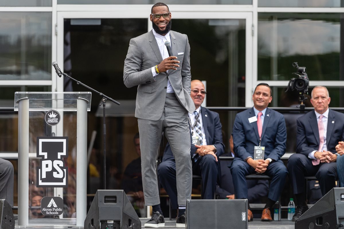 LeBron James aseguró que nunca se reuniría con el presidente de Estados Unidos Donald Trump. (Foto Prensa Libre: AFP)