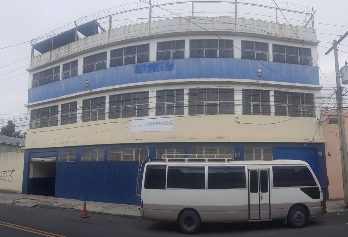 Albergue de Migración en la zona 5, a donde fueron llevados los ciudadanos africanos. (Foto: DGM)