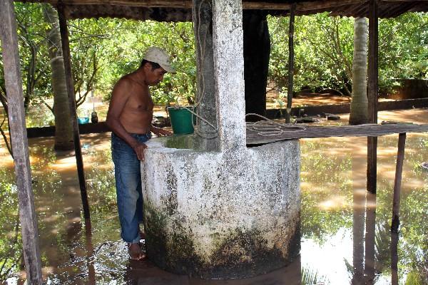 Pozos de agua  están contaminados.