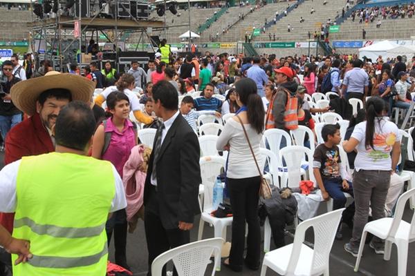 El evento es organizado por la iglesia Ebenezer. (Foto Prensa Libre: Estuardo Paredes)