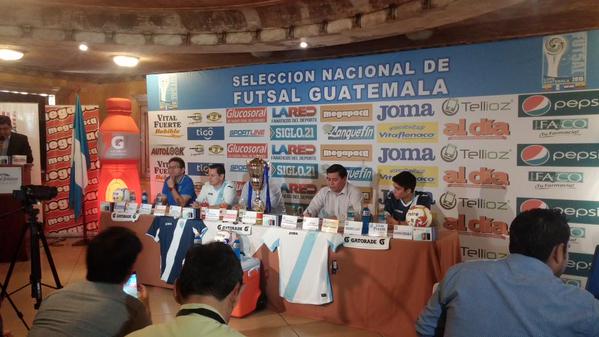 Autoridades del Futsal Nacional dan a conocer los detalles de la Copa Guatemala. (Foto Prensa Libre: Marcela Morales)