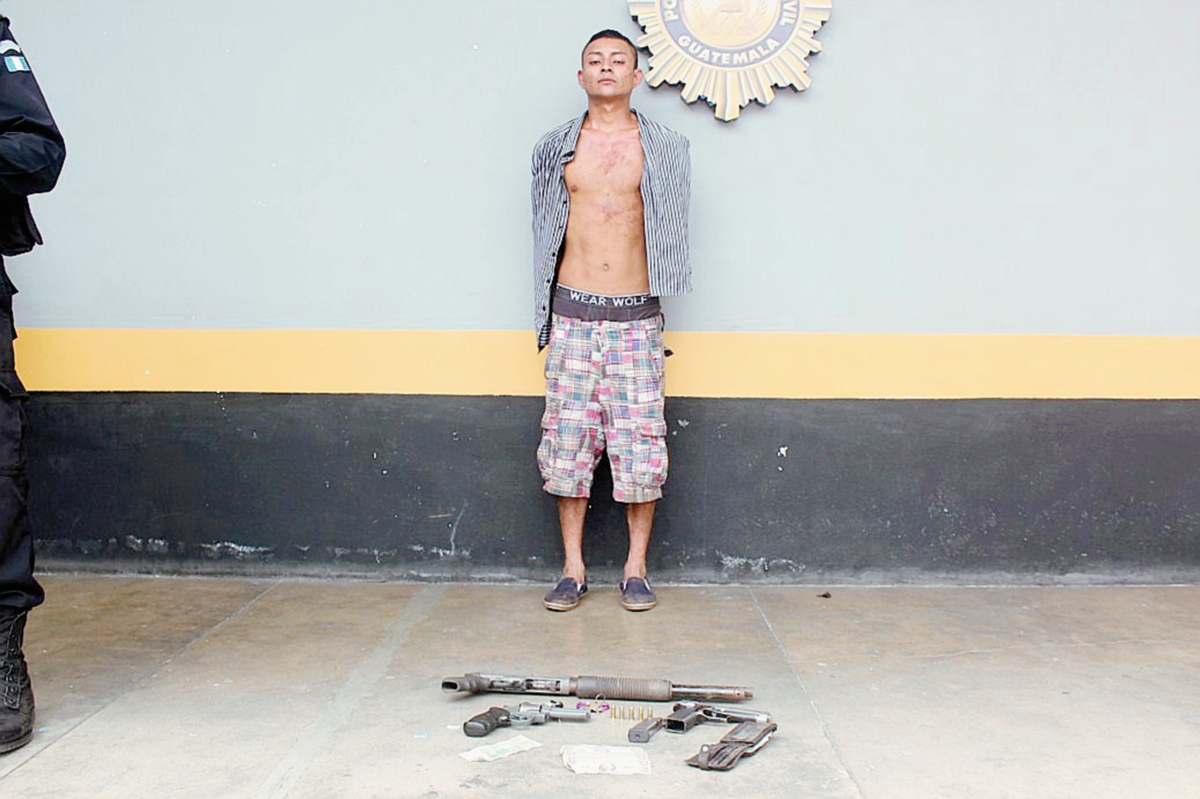 Gonzalo López fue capturado por Agentes de la PNC. (Foto Prensa Libre: Melvin Sandoval)