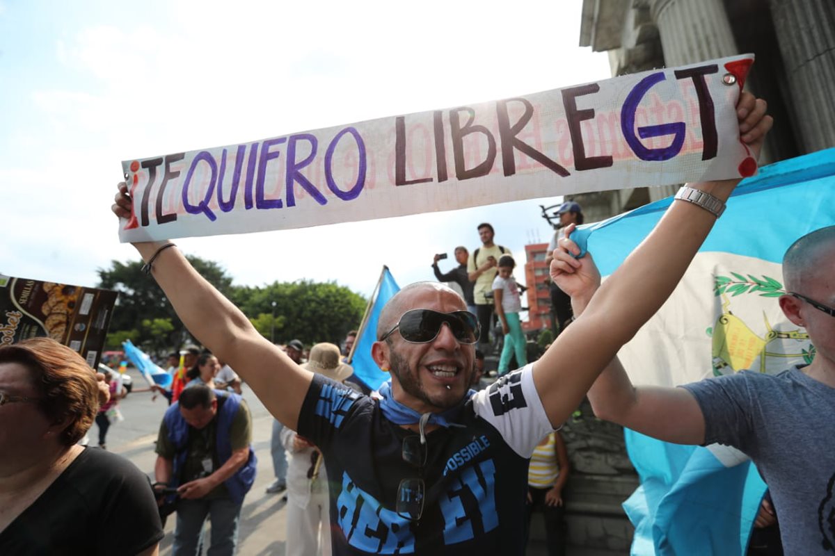 Los manifestantes se reunieron en la Plaza Central