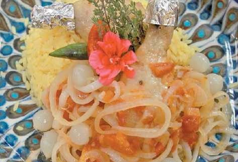Pollo encebollado