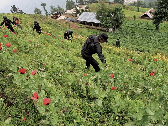 Después de décadas de conflictividad en Ixchiguán y Tajumulco, San Marcos, el Ejército y la PNC retomaron el control, destruyeron fortificaciones y decomisaron armamento, mientras los vecinos viven en relativa calma. (Foto Prensa Libre: HemerotecaPL)