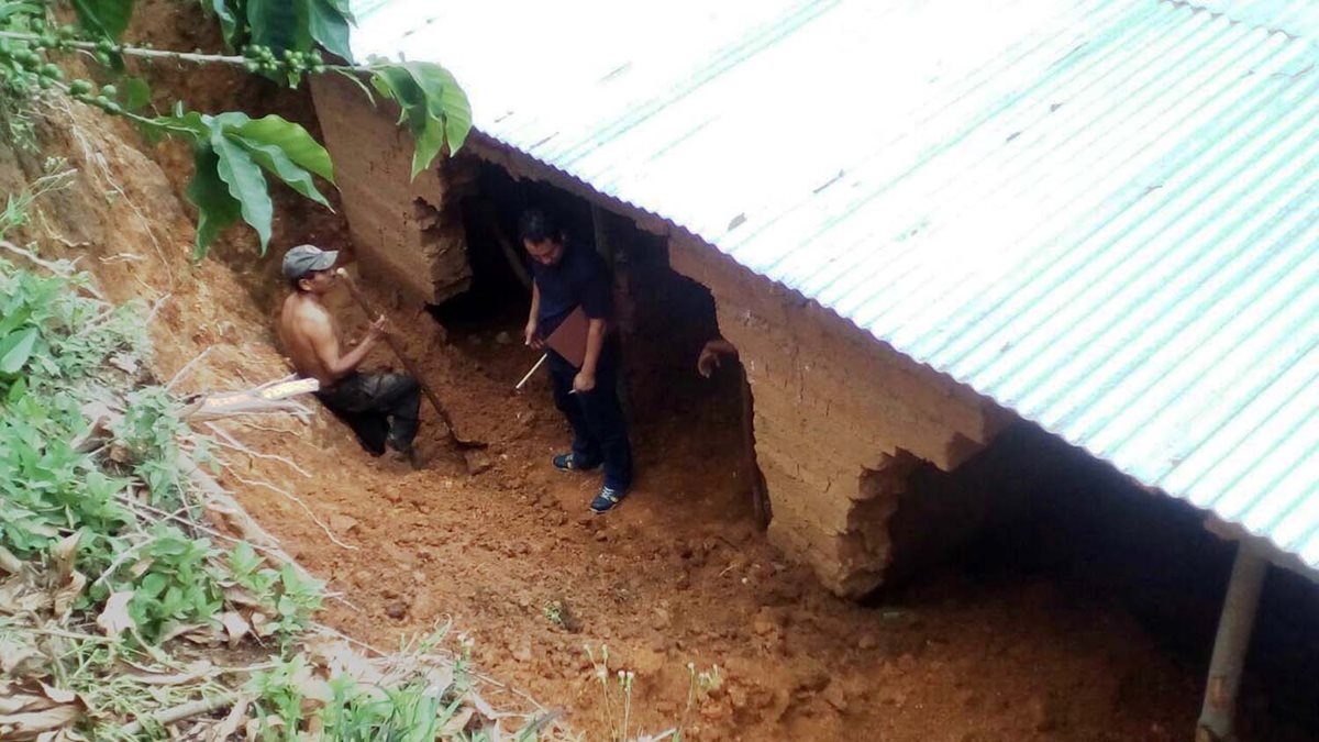 Lluvias causan inundaciones en Gualán, Zacapa. (Foto Prensa Libre: Julio Vargas)