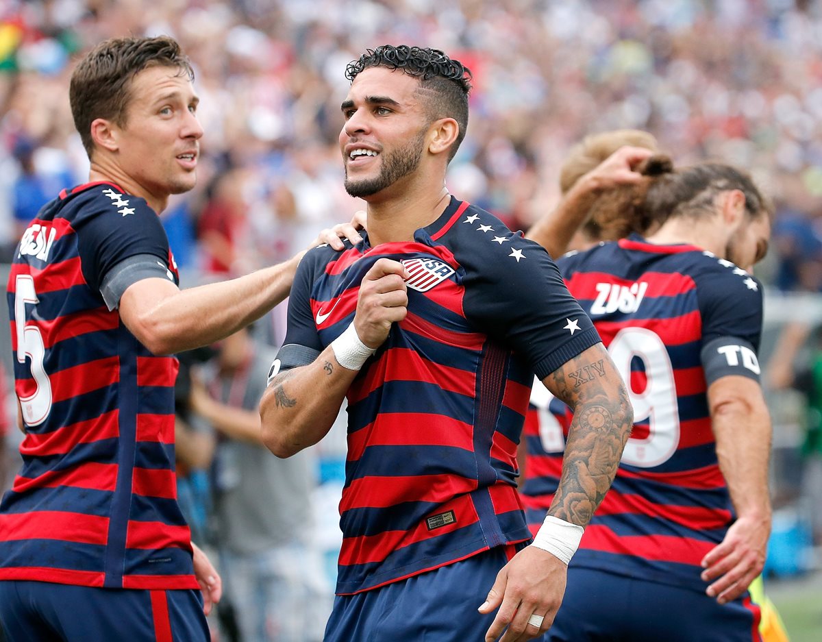 Dom Dwyer festeja luego del segundo gol de Estados Unidos frente a Ghana. (Foto Prensa Libre: AFP)