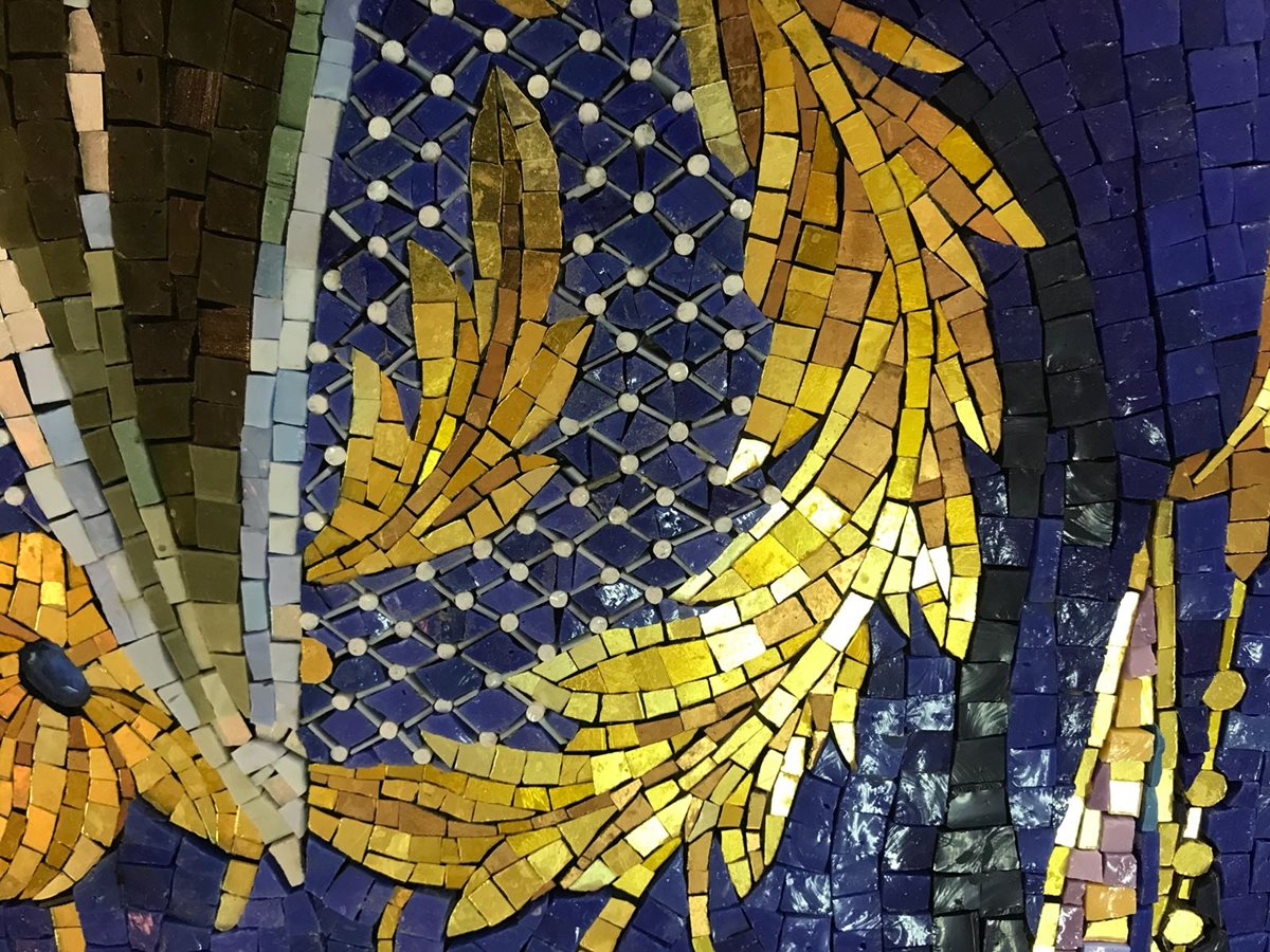 El mosaico mide 1.20 x 1.90 metros.