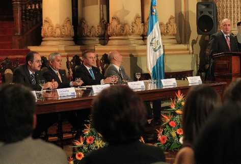 El presidente Otto Pérez Molina calificó de un logro el avance alcanzado. (Foto Prensa Libre: Hemeroteca PL)