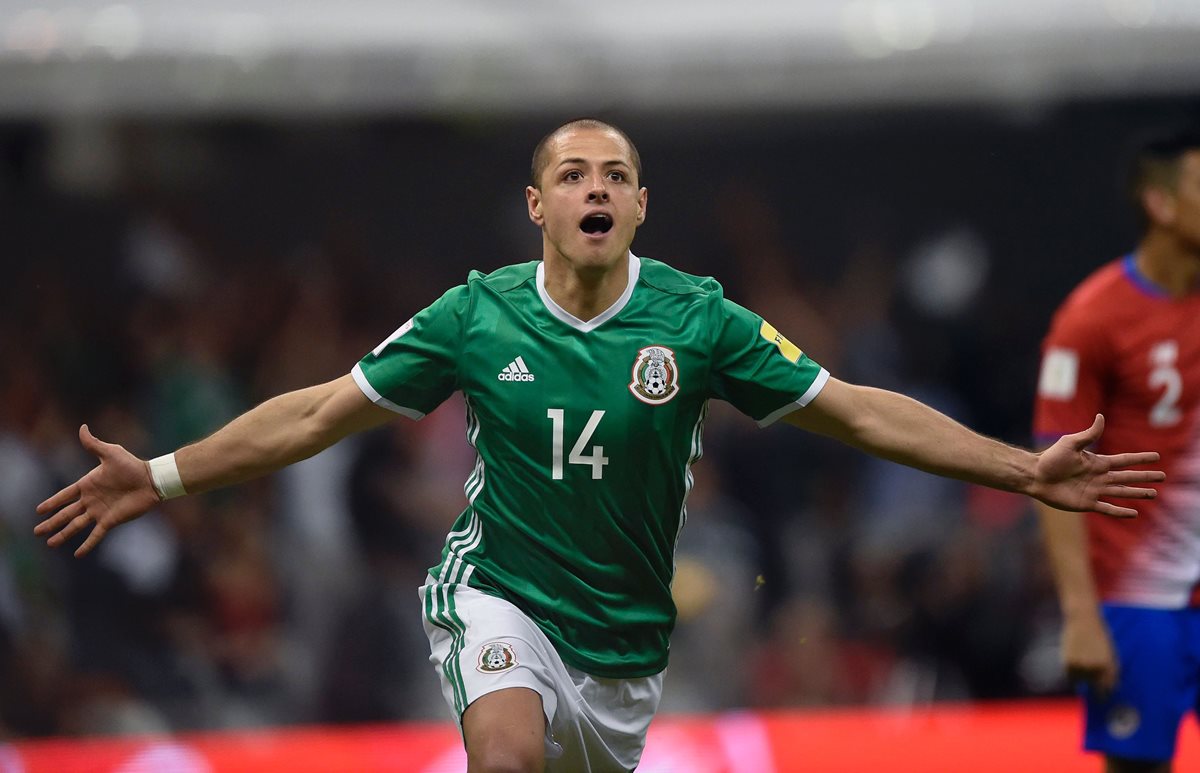 Javier Hernández marcó su gol 46 con la Selección de México en el 1-0. (Foto Prensa Libre: AFP)