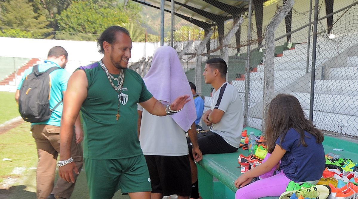 El preparador físico Gonzalo Deras es el responsable de este aspecto en Antigua GFC. (Foto Prensa Libre: Carlos Vicente)