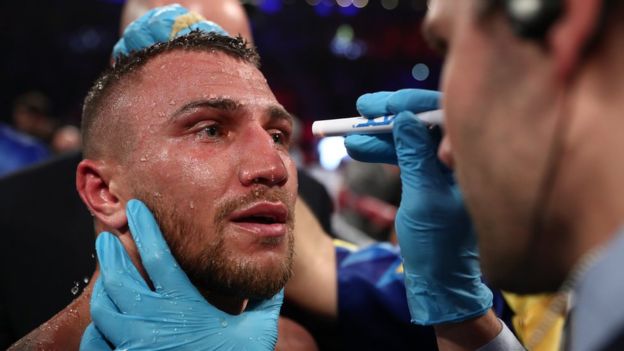 Lomachenko conquistó dos medallas olímpicas. (Foto Prensa Libre: AL BELLO/GETTY IMAGES)