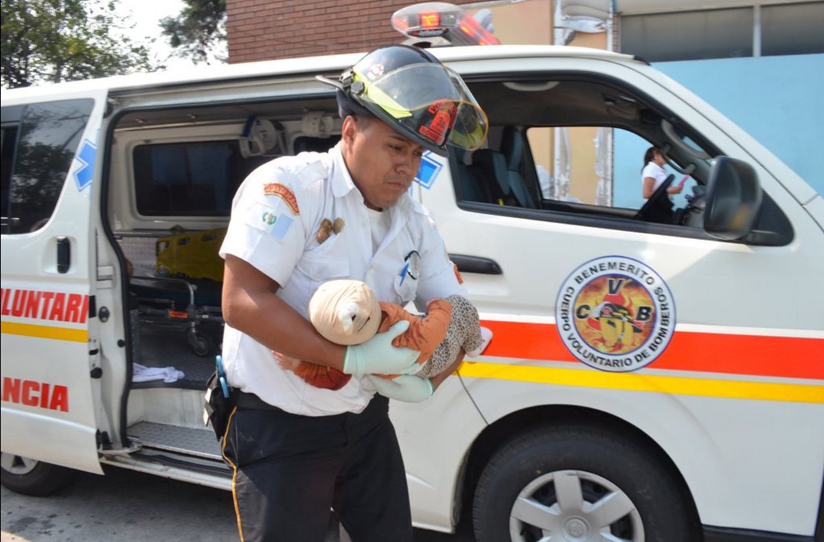 La víctima sobrevivió al ataque armado con una herida de bala en el cráneo. (Foto Prensa Libre: Cortesía CVB)