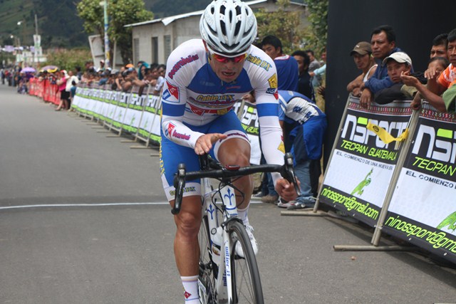 Manuel Rodas, en acción, durante la prueba de este sábado. (Foto Prensa Libre: José Rosales)