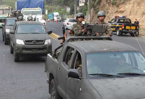 El Gobierno ha desplegado  fuerzas de seguridad a las áreas más críticas, y la zona 18  capitalina es una de ellas.