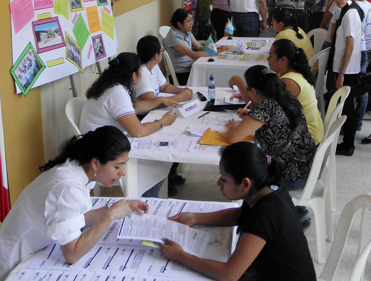 Los organizadores esperan que unas 500 personas asistan a la feria universitaria. (Foto Prensa Libre: Hemeroteca)