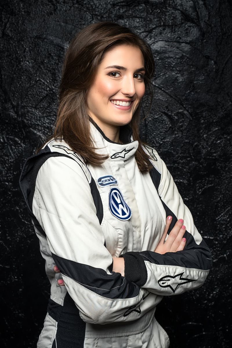 La colombiana seguirá compitiendo en las series GP3. (Foto Prensa Libre: Facebook Tatiana Calderón)