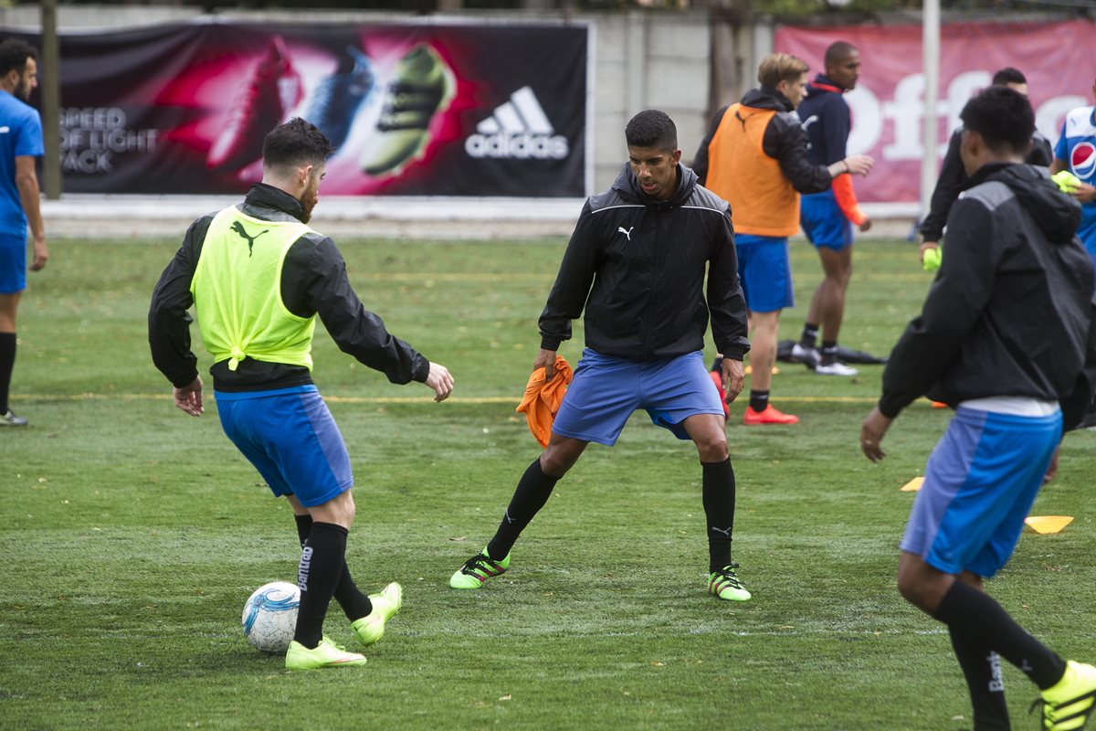 Comunicaciones se entrenó esta semana con lo ojos puestos en Guastatoya. (Foto Prensa Libre: Norvin Mendoza).