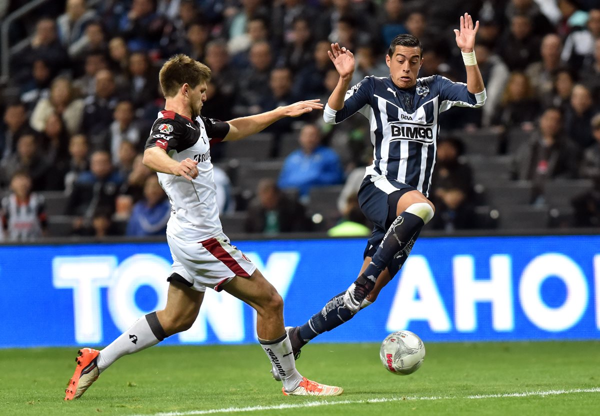 El Monterrey y el León van en busca del liderato en la cuarta jornada del torneo mexicano. (Foto Prensa Libre: EFE)