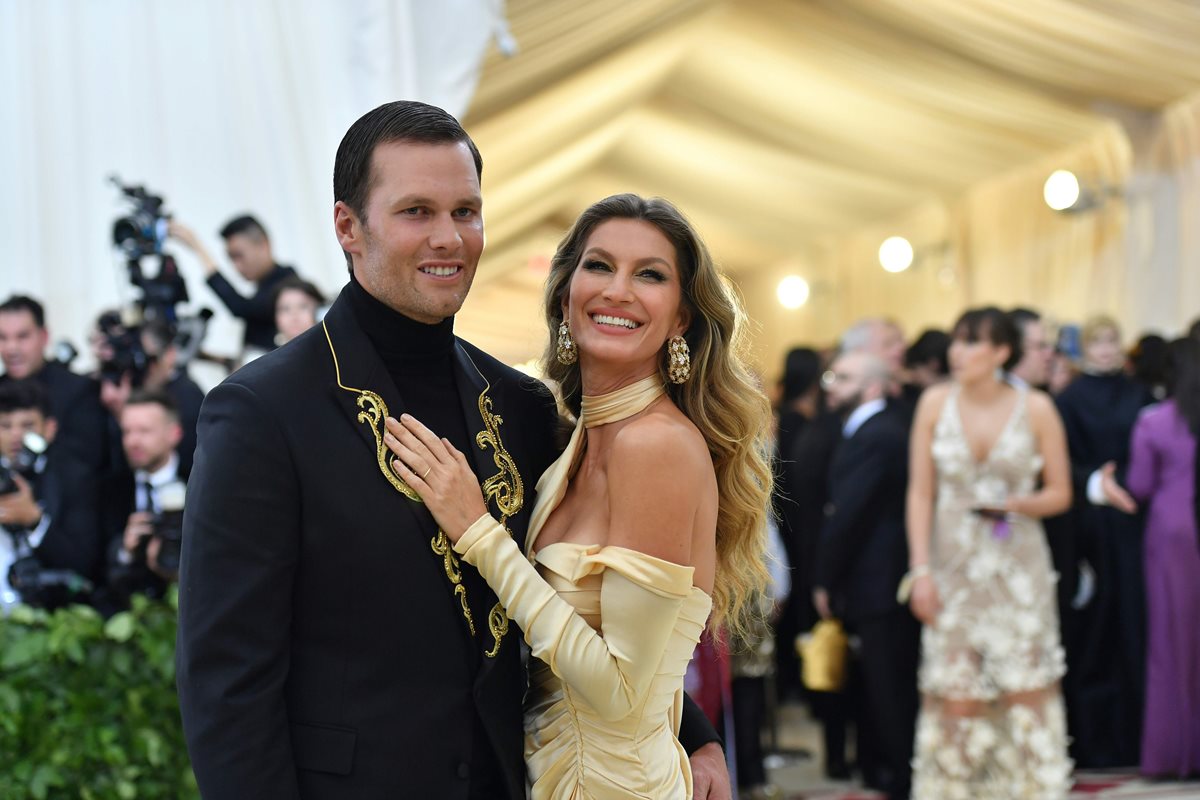 El atleta de fútbol americano Tom Brady junto a la modelo Gisele Brundchen.