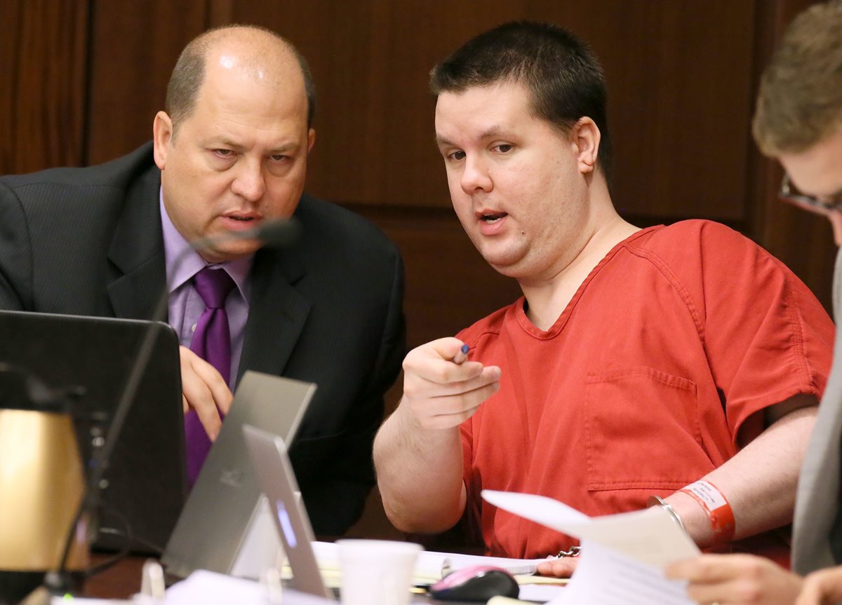 Justin Ross Harris, derecha, y su abogado Bryan Limpkin, durante una audiencia judicial. (Foto Prensa Libre: AP).